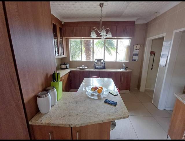 3 BEDROOM HOUSE FOR SALE IN ARCON PARK